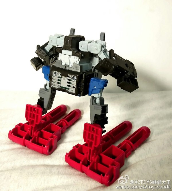 Titans Return Blaster And Cerebros Demonstrate Fan Mode Potential 10 (10 of 19)